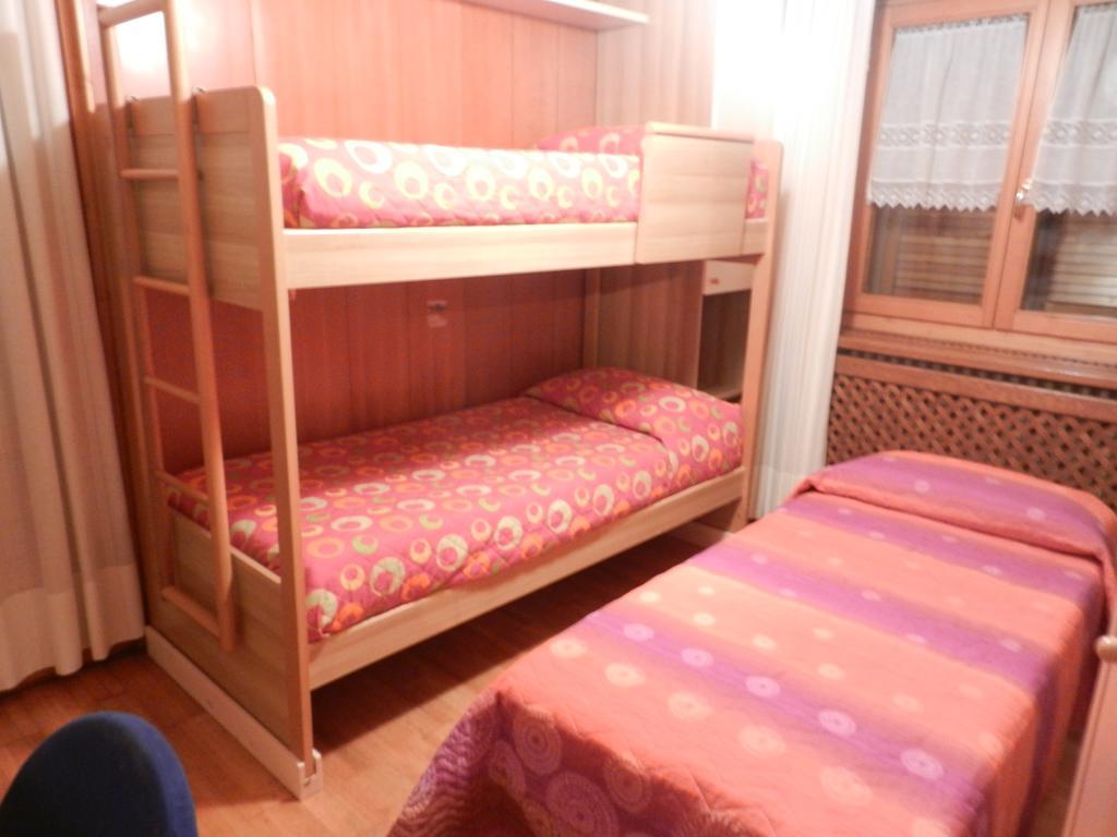 Apartament Casa Elda Isolaccia Zewnętrze zdjęcie